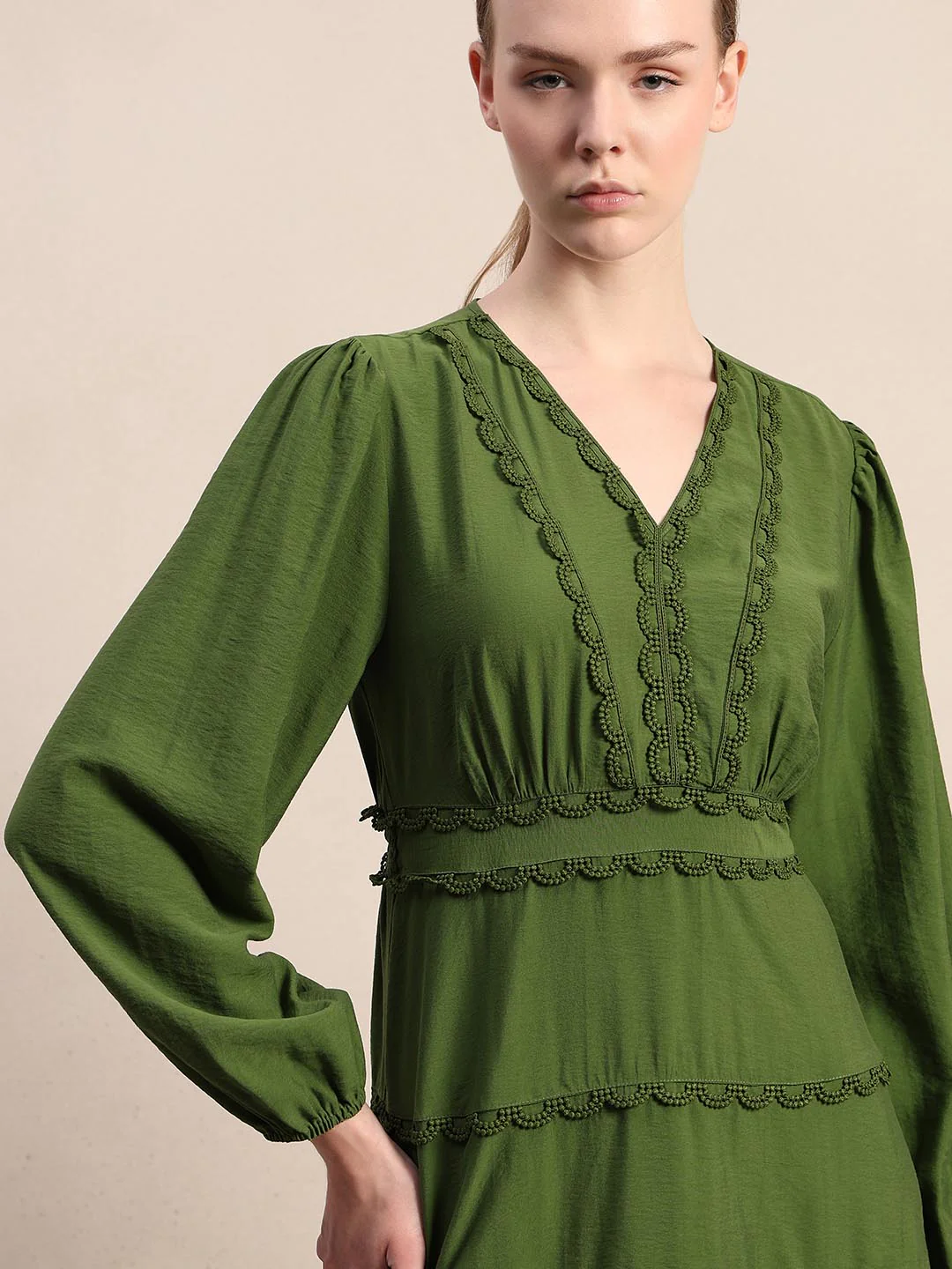 Green Lace Detail Mini Dress - Image 6