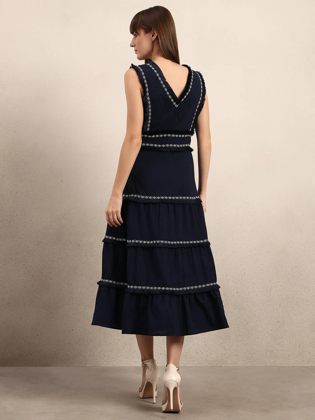 Tiered Sleeveless Maxi Dress - Image 4