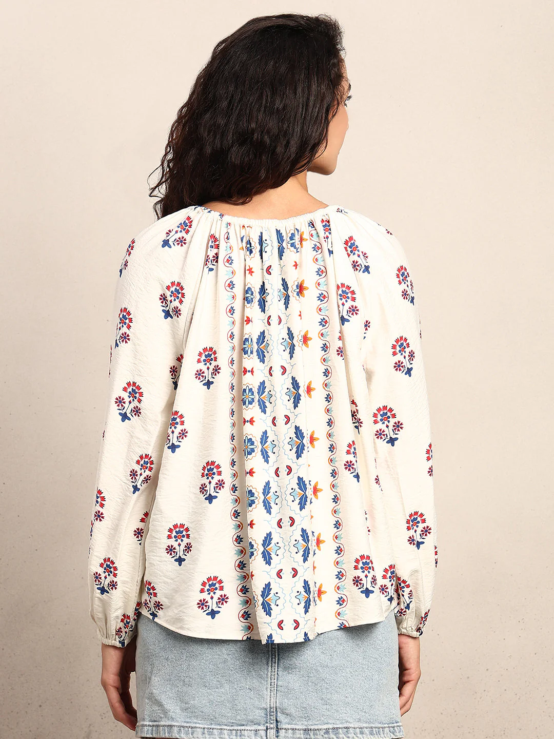 Printed Regular Fit Top - Image 4