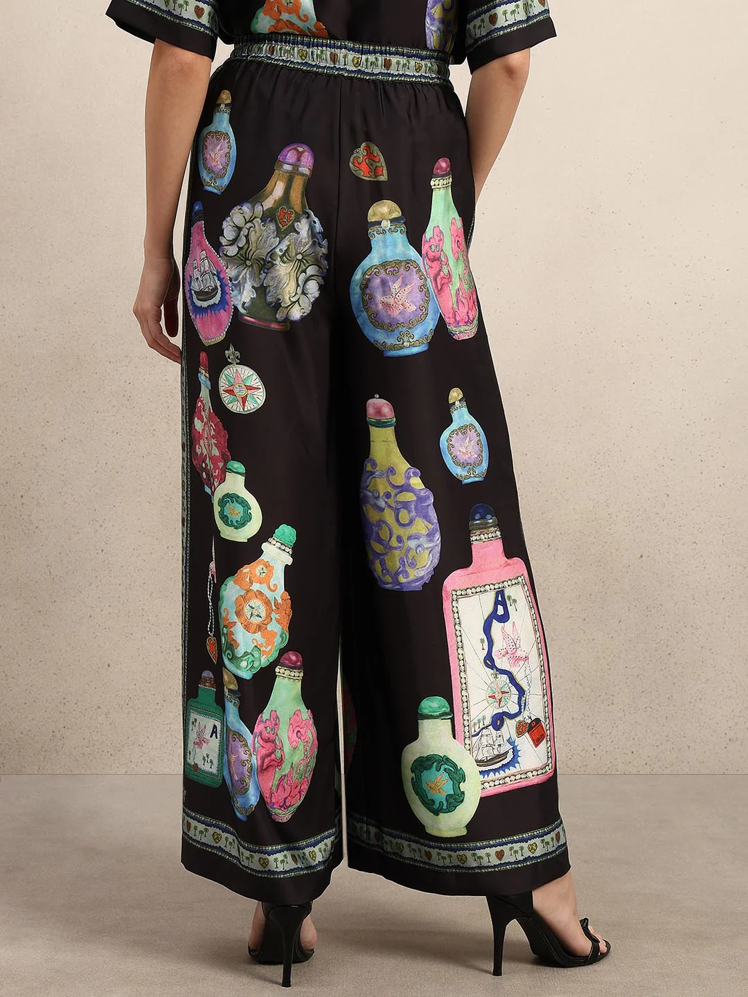 Black Printed Wide Leg Pants - Image 4