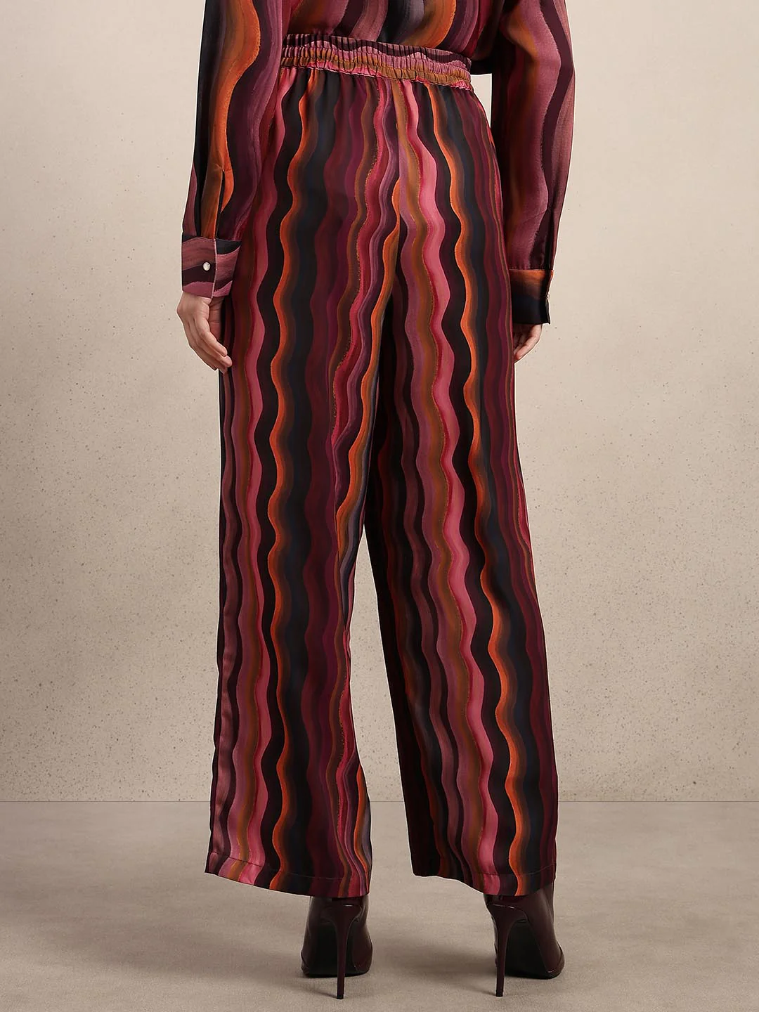 Maroon Printed Wide Leg Pants - Image 4