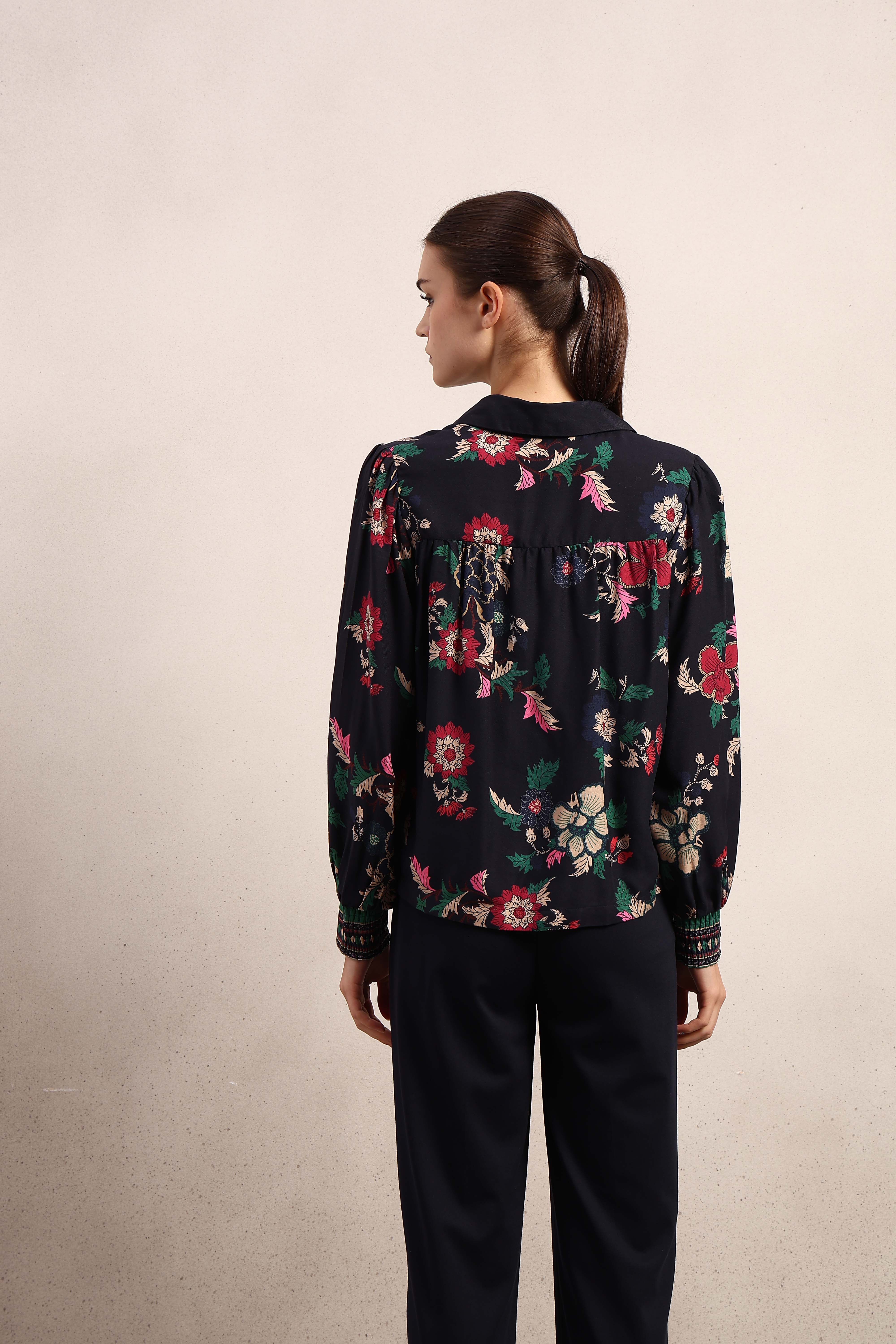 Printed Cuff Sleeves Viscose Shirt - Image 10
