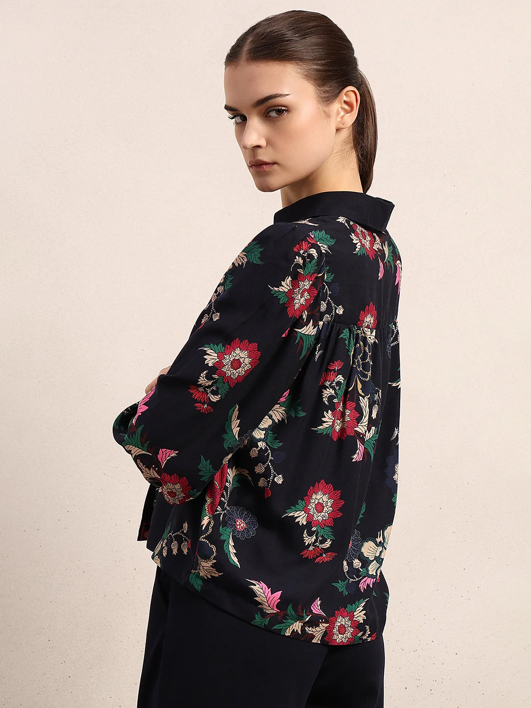 Printed Cuff Sleeves Viscose Shirt - Image 4