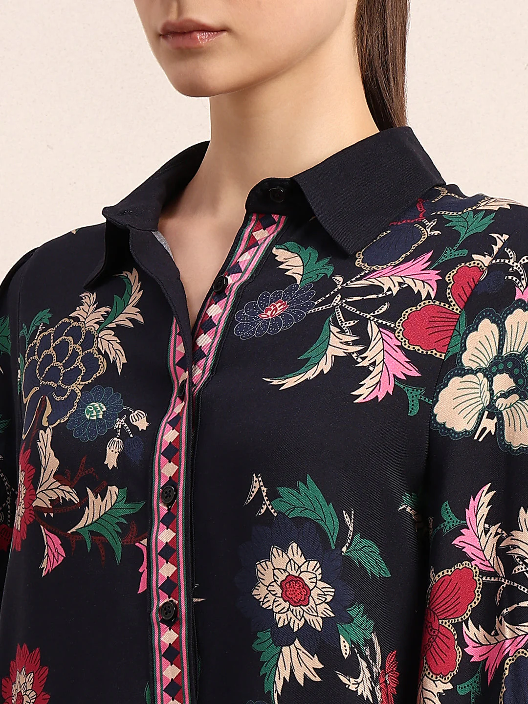 Printed Cuff Sleeves Viscose Shirt - Image 8