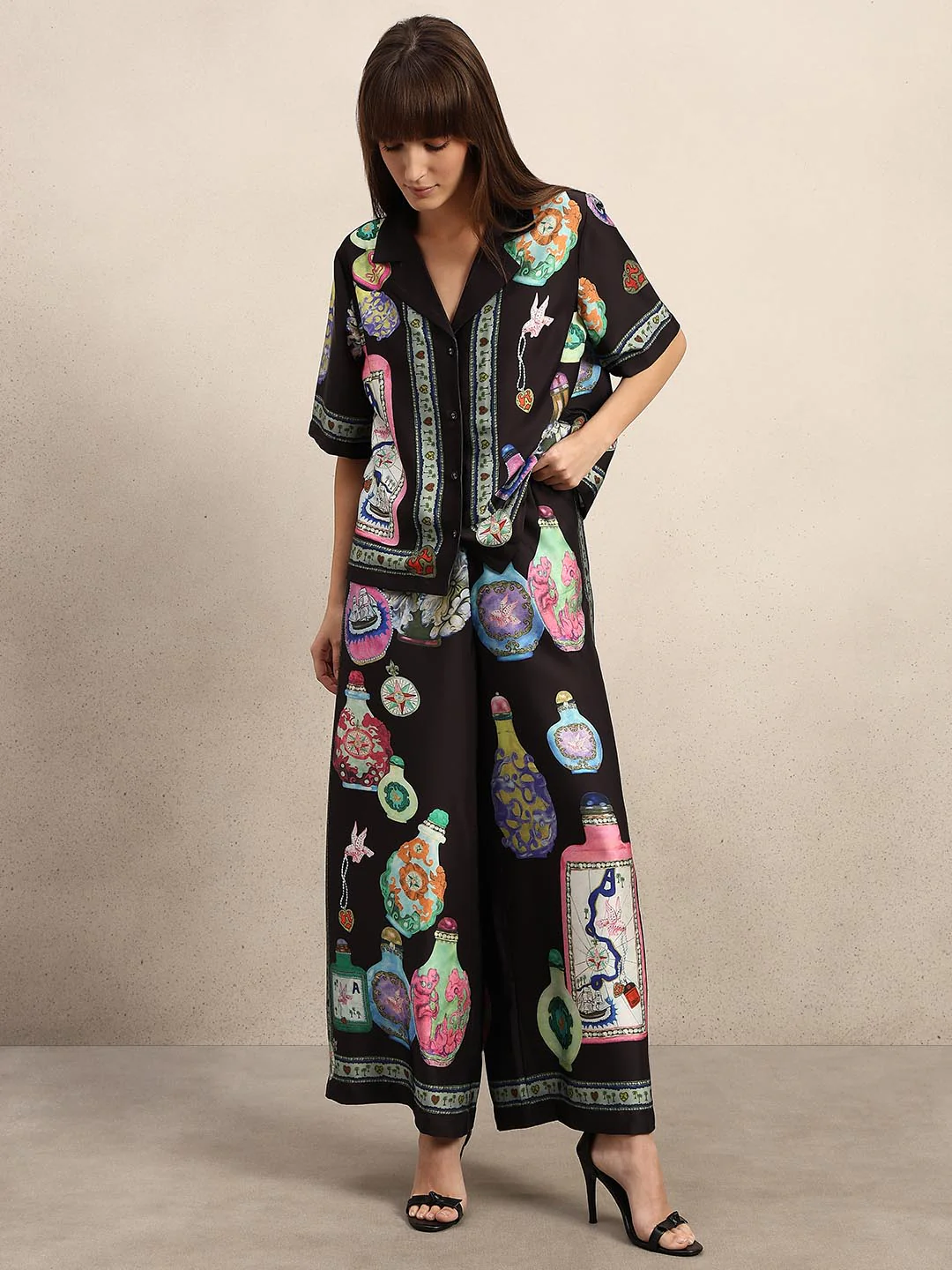 Black Printed V-Neck Shirt - Image 5