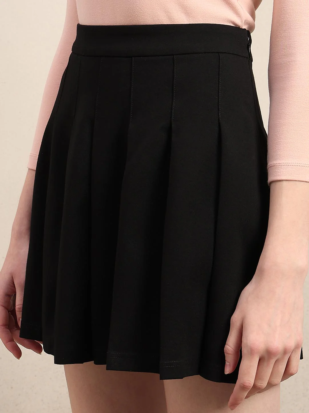Black Pleated Mini Skirt - Image 8