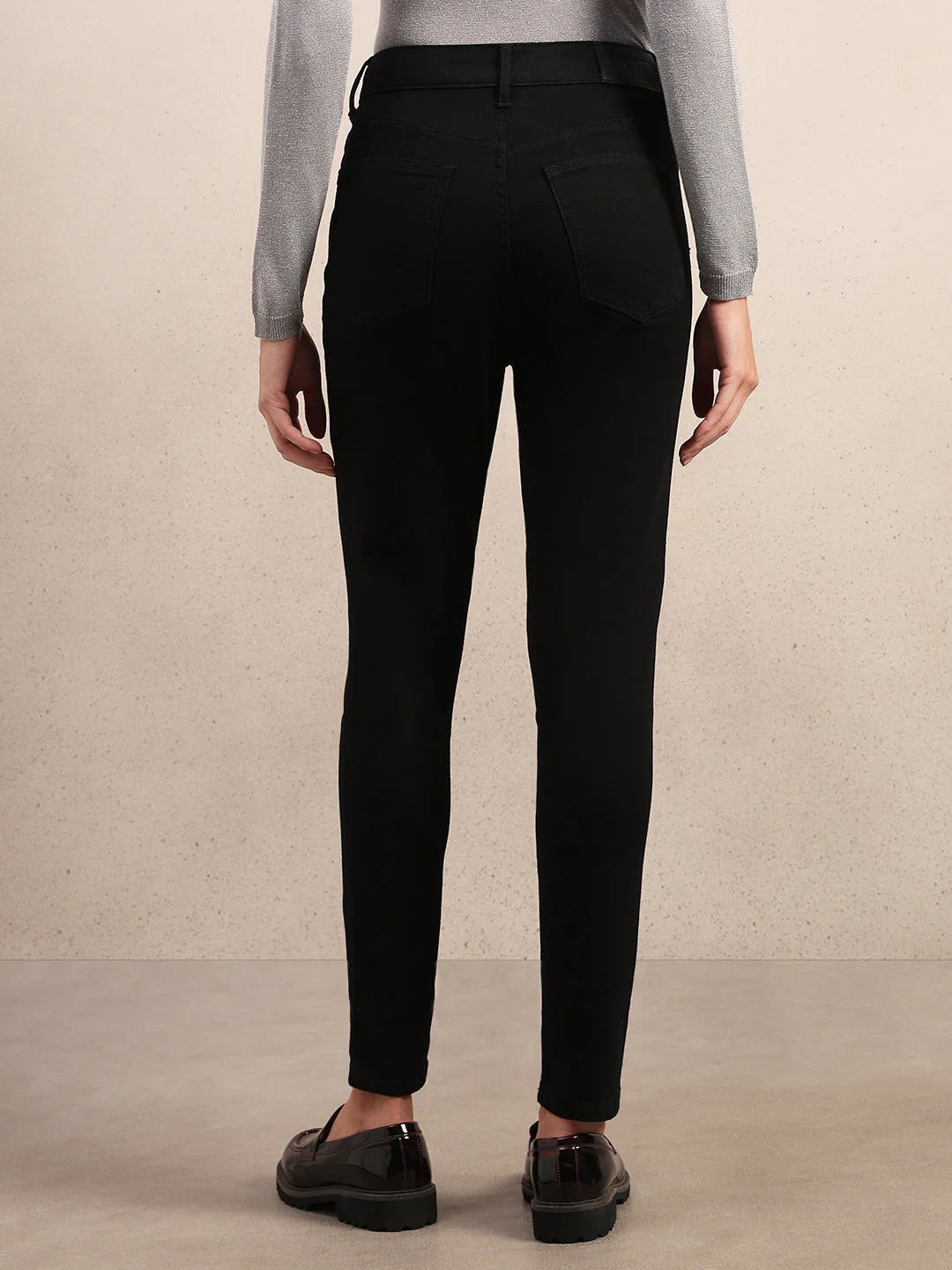 High Rise Skinny Fit Jeans - Image 4