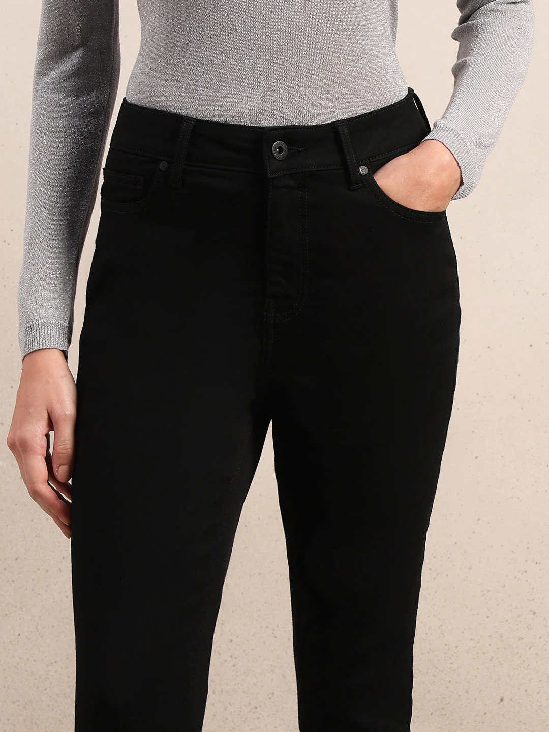High Rise Skinny Fit Jeans - Image 6