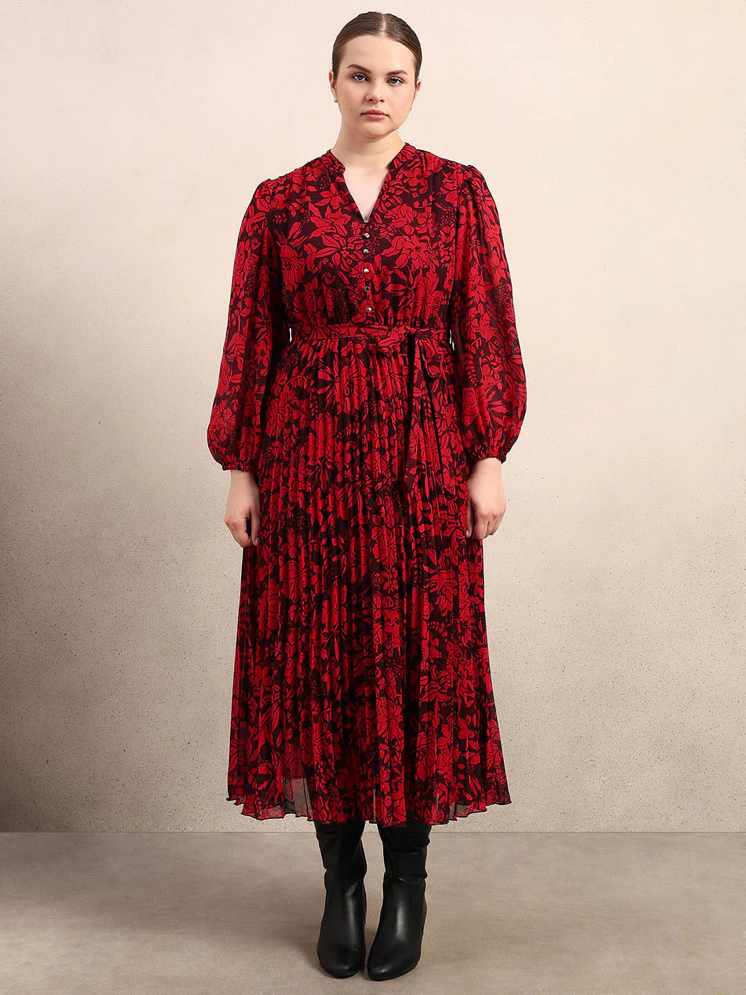 Curve Red Floral Pleated Midi Dress - Image 2