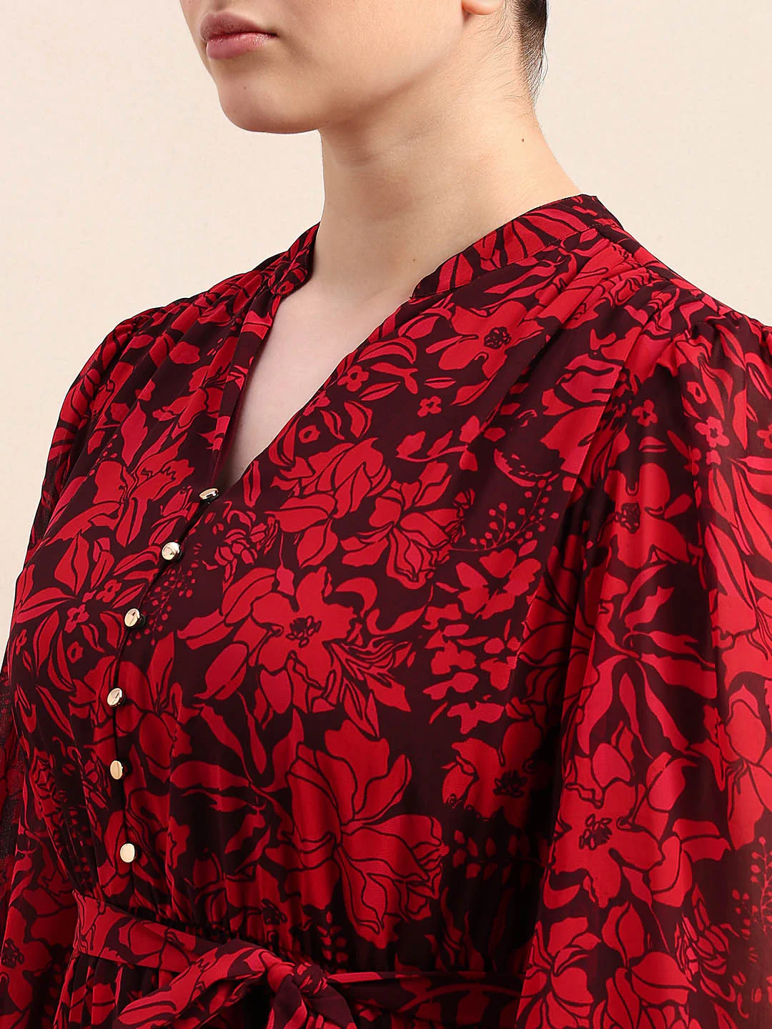 Curve Red Floral Pleated Midi Dress - Image 6