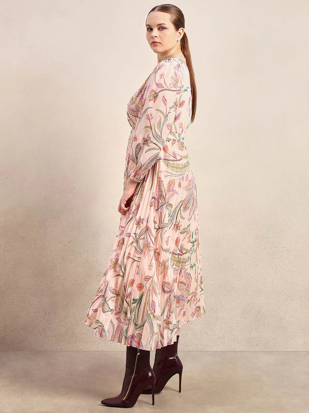 Curve Peach Floral Pleated Dress - Image 3