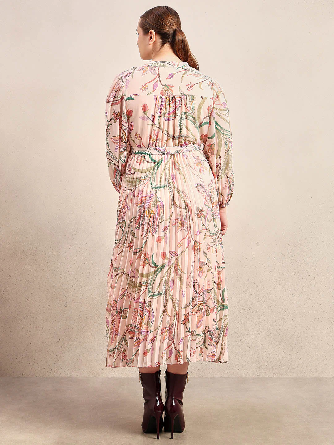 Curve Peach Floral Pleated Dress - Image 4