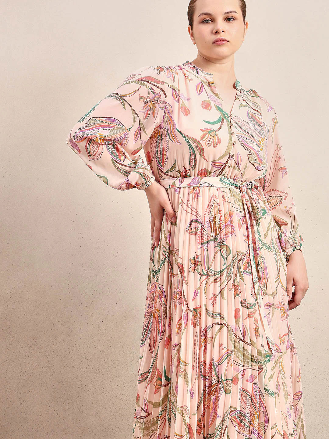 Curve Peach Floral Pleated Dress - Image 5