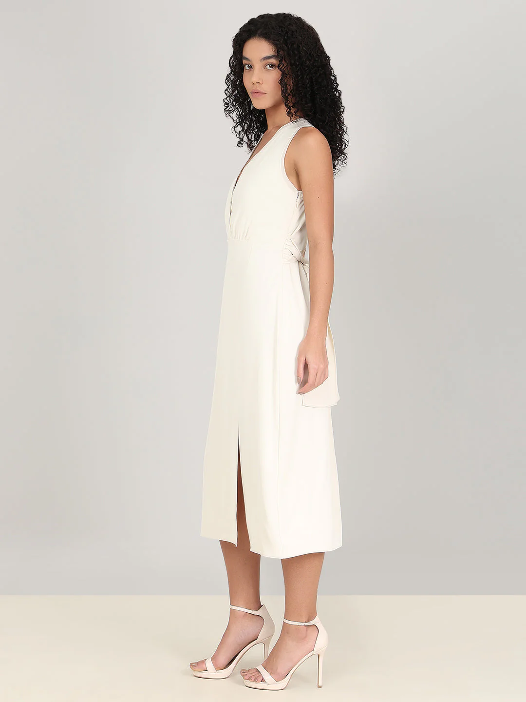 V-Neck Sleeveless Midi Dress - Image 3