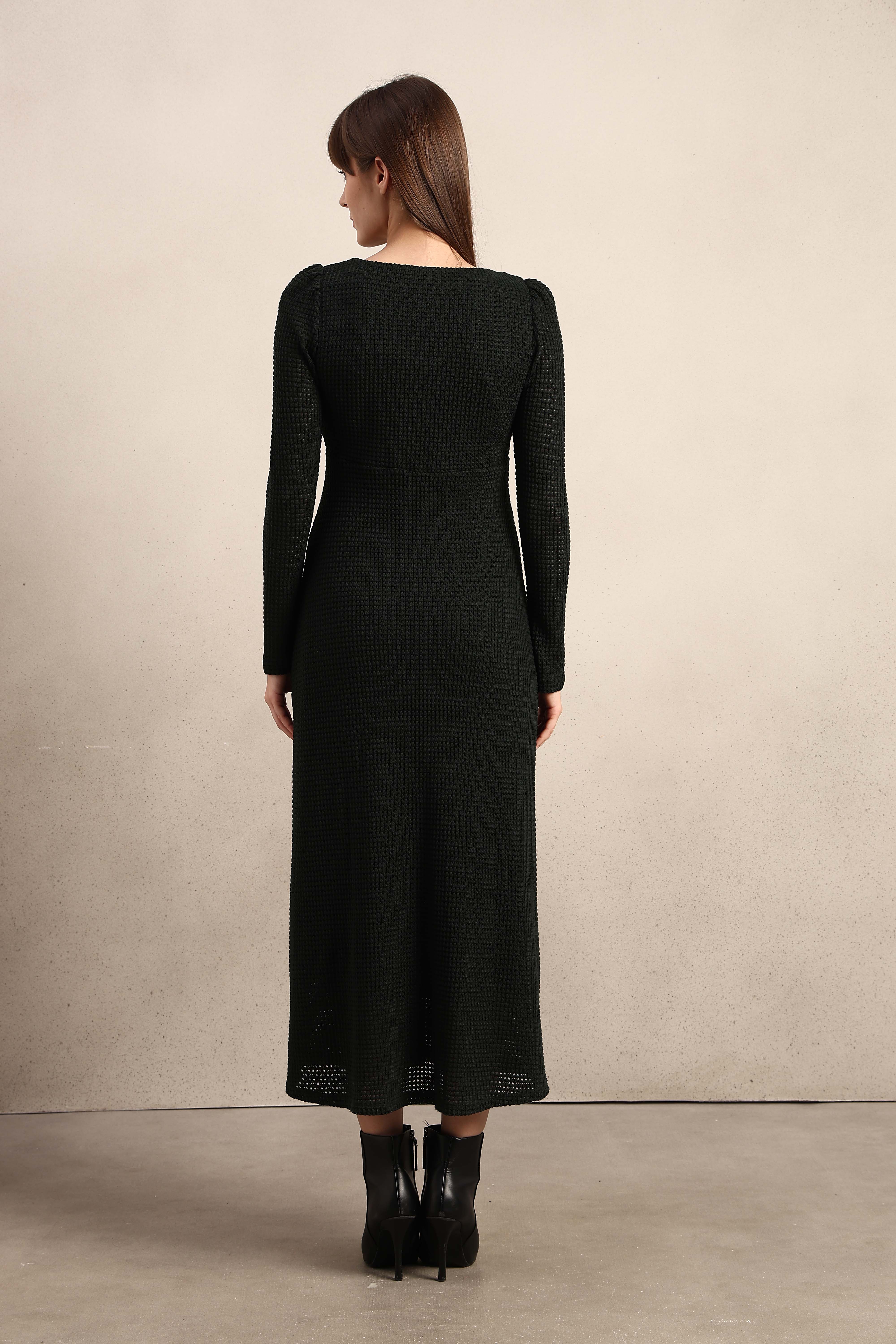 Button Detail V-Neck Midi Dress - Image 9