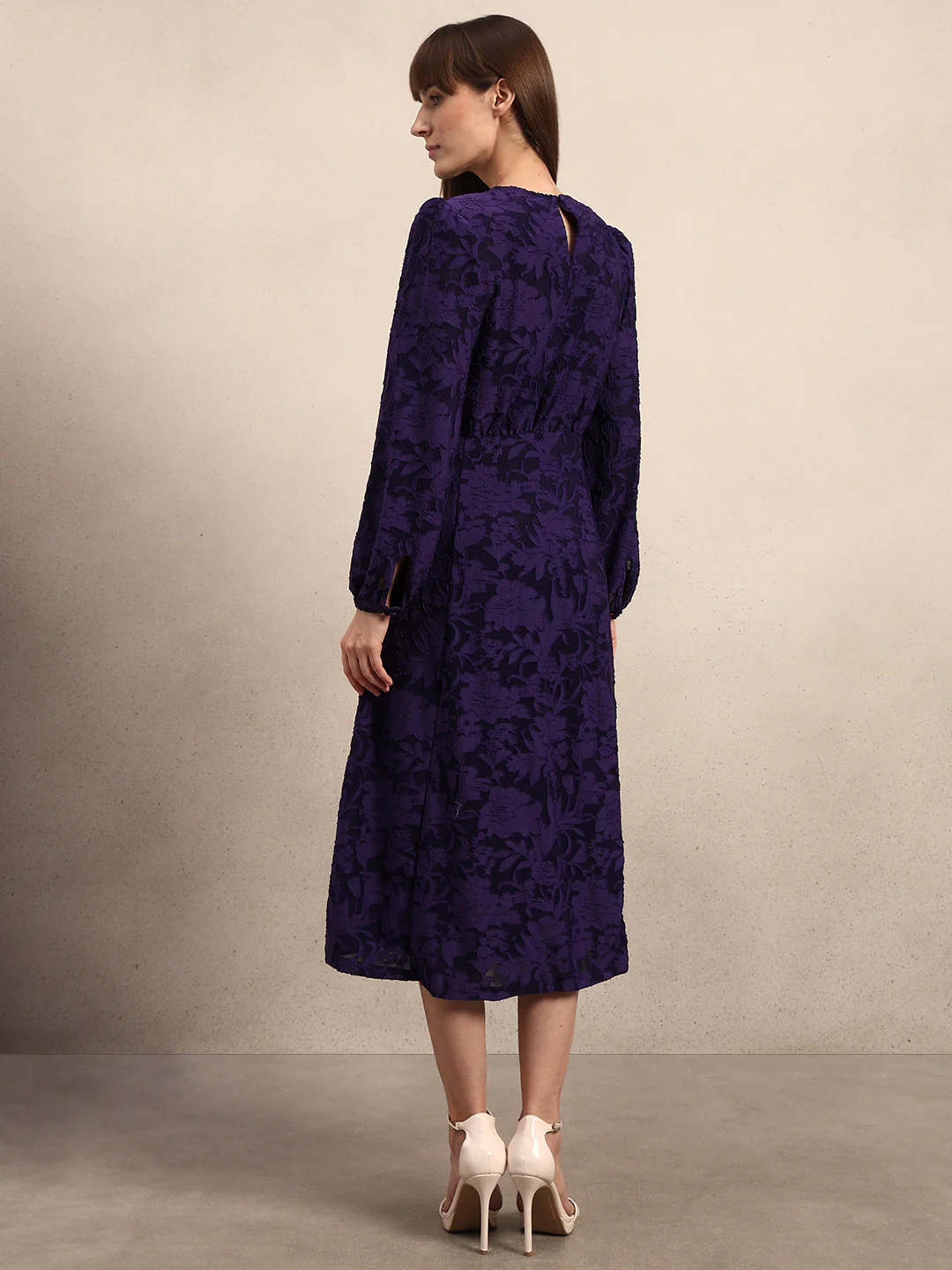 Textured Midi Dress - Image 4