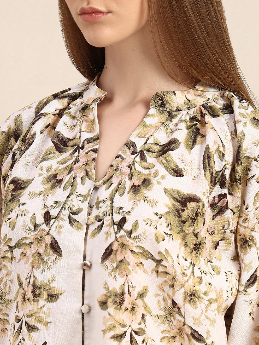 Delicate Floral Print Top - Image 8