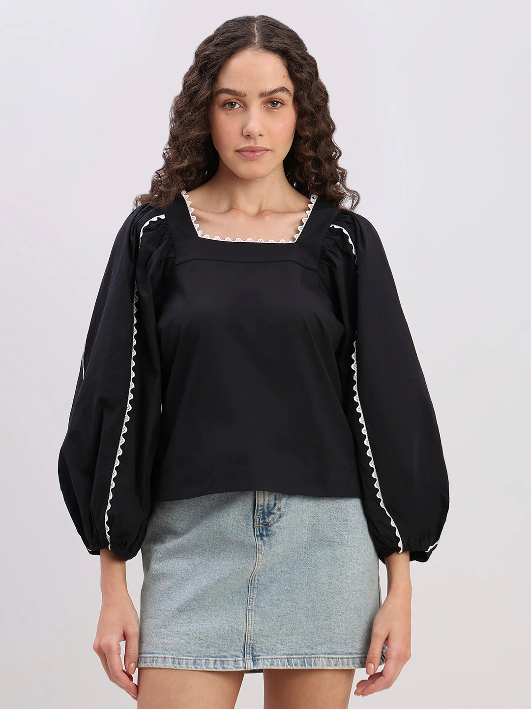 Black Square-Neck Puff Sleeve Top - Image 2