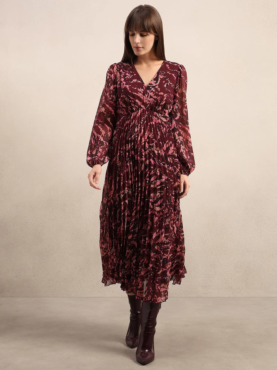 Red Printed Pleated Dress - Image 2