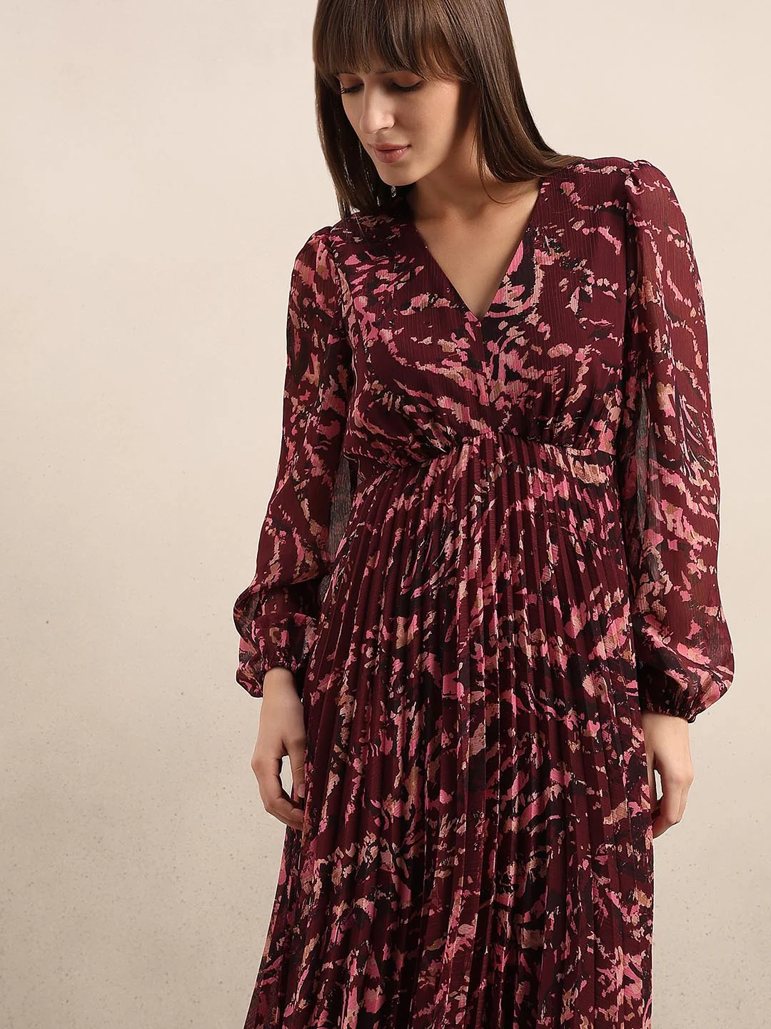 Red Printed Pleated Dress - Image 5