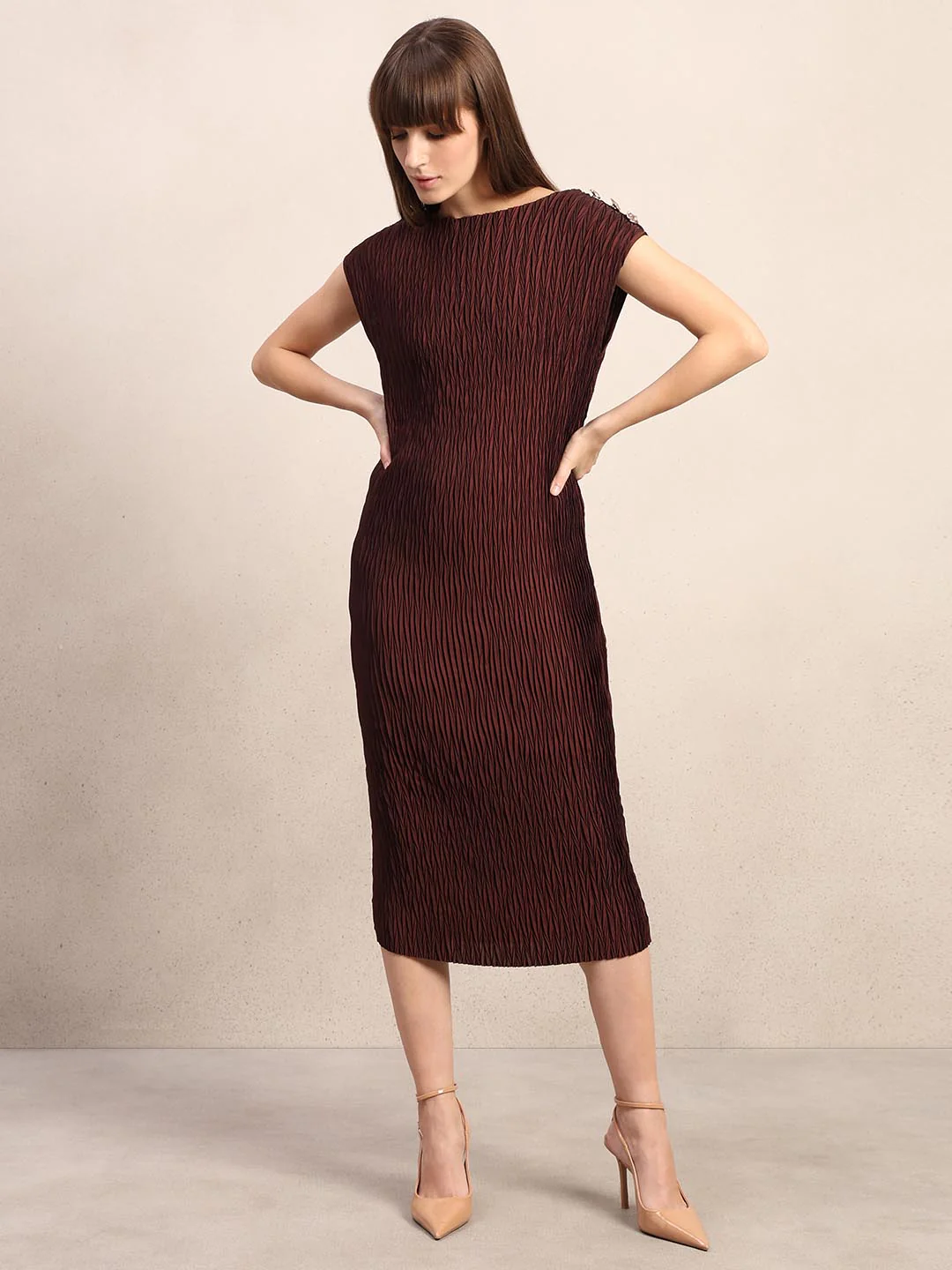 Chocolate Brown Textured Midi Dress - Image 2