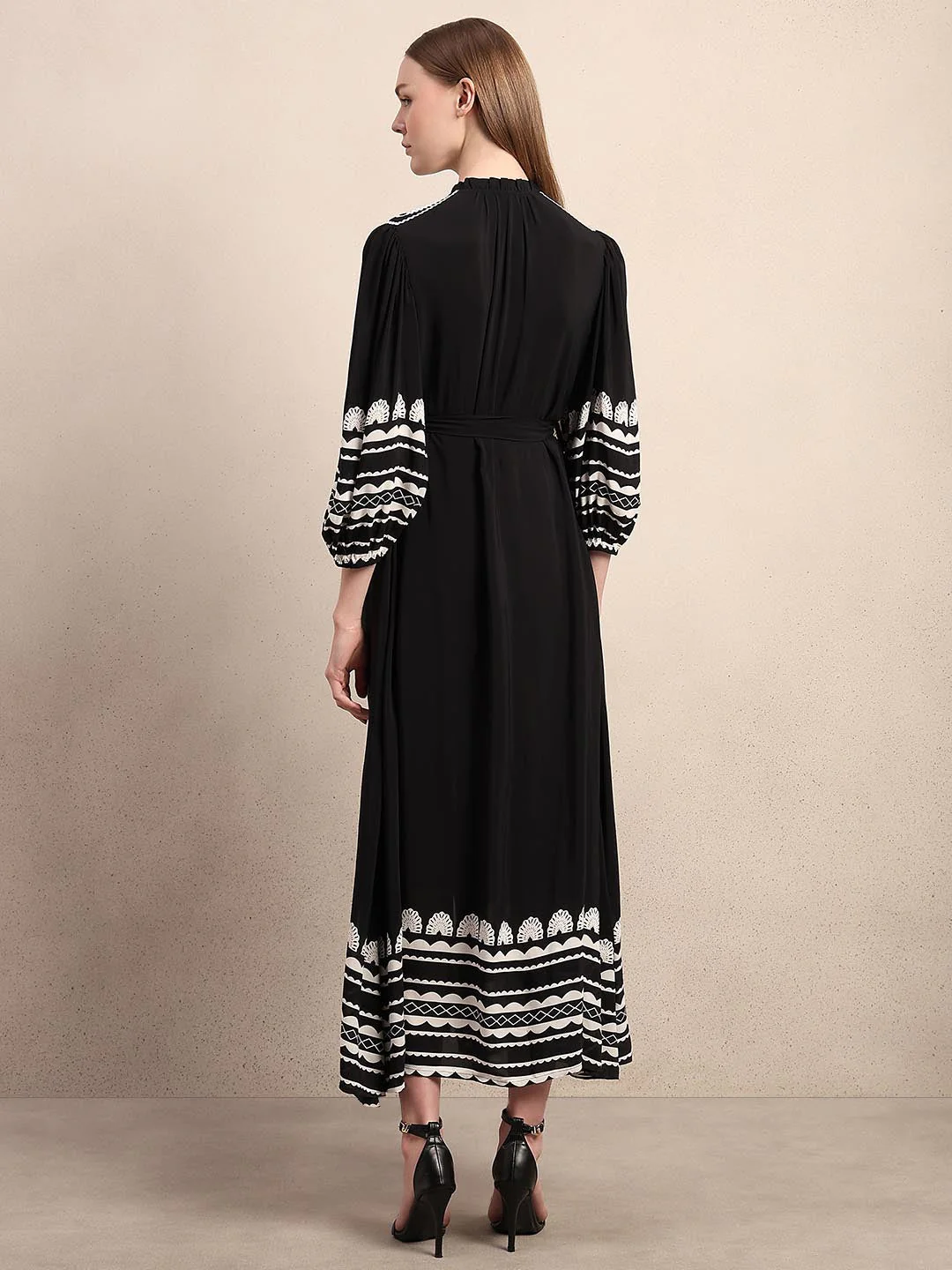 Black & White Printed Dress - Image 4