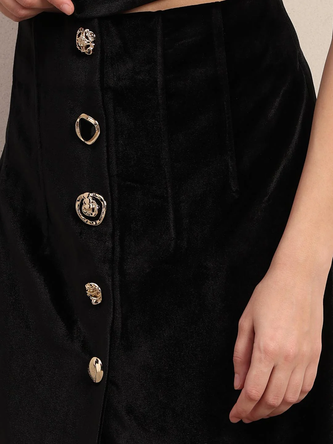 Black Button Detail Skirt - Image 8