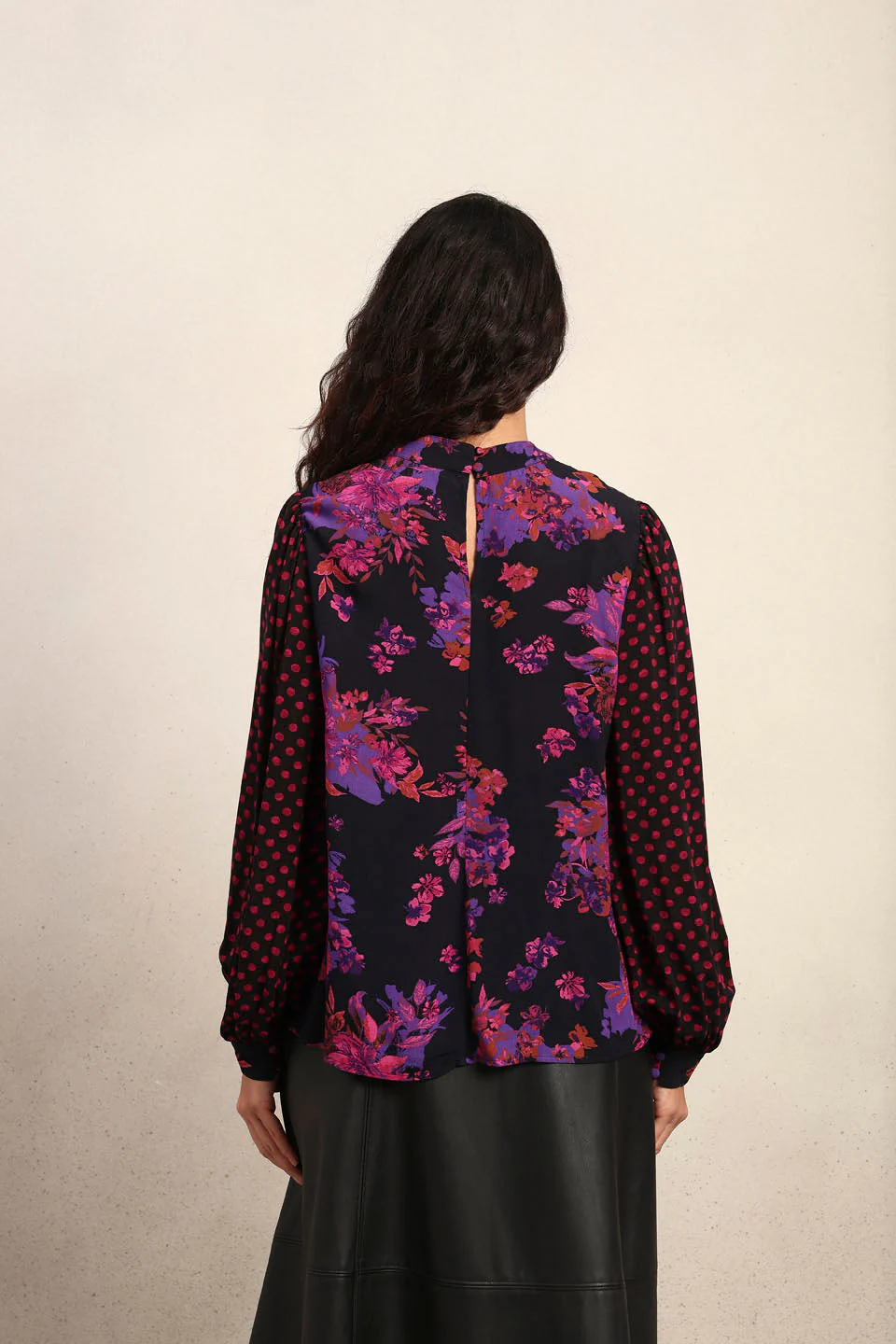 Black Floral Print Top - Image 10