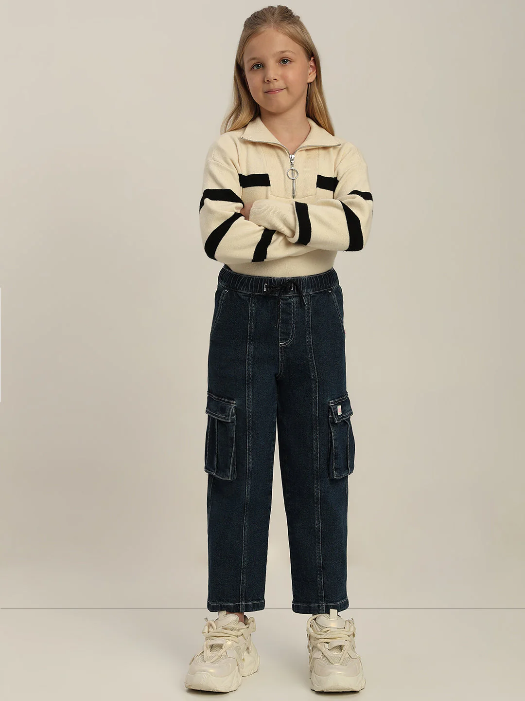 GIRLS Mom Fit Cargo Jeans - Image 5