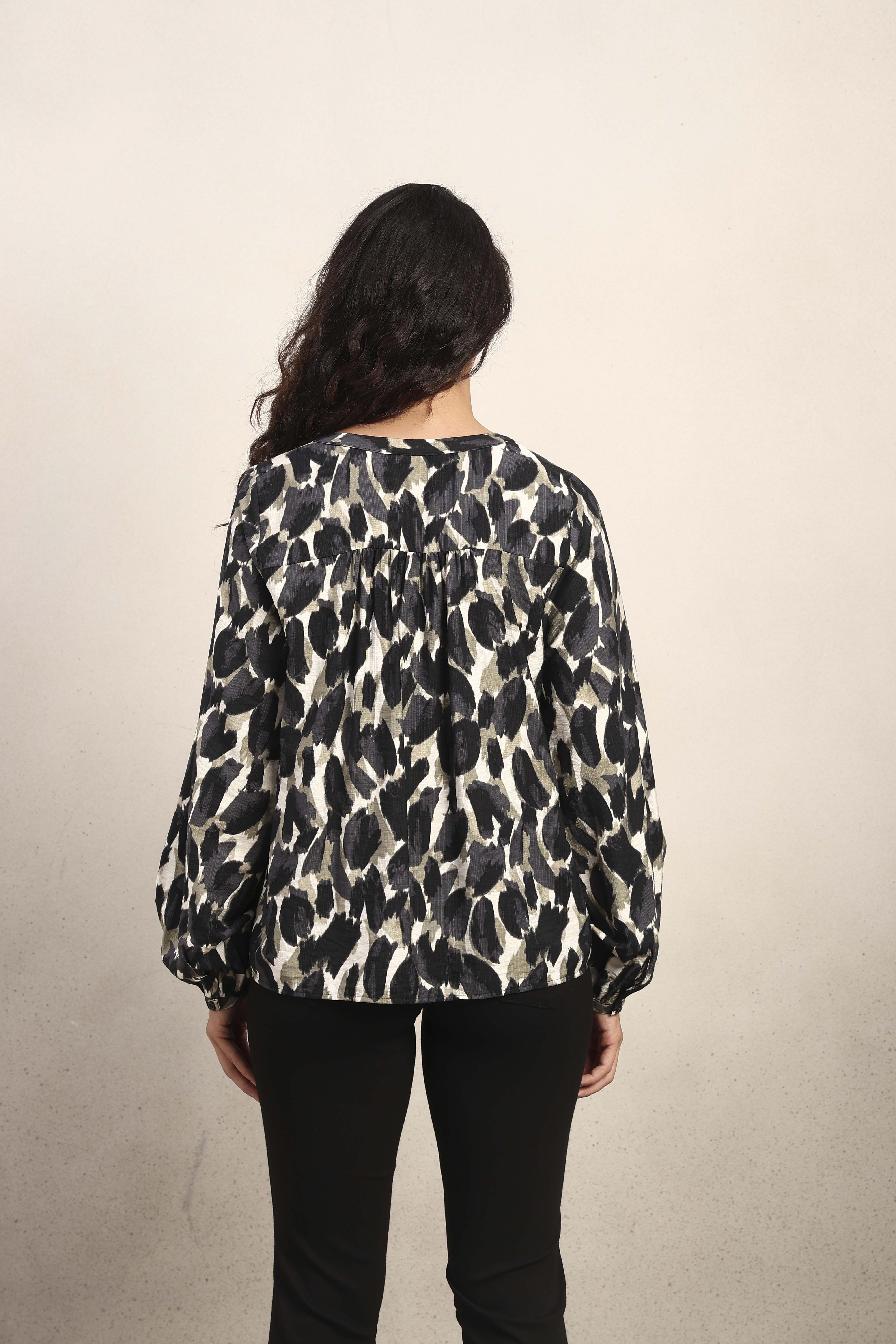 Abstract Animal Print Shirt - Image 10