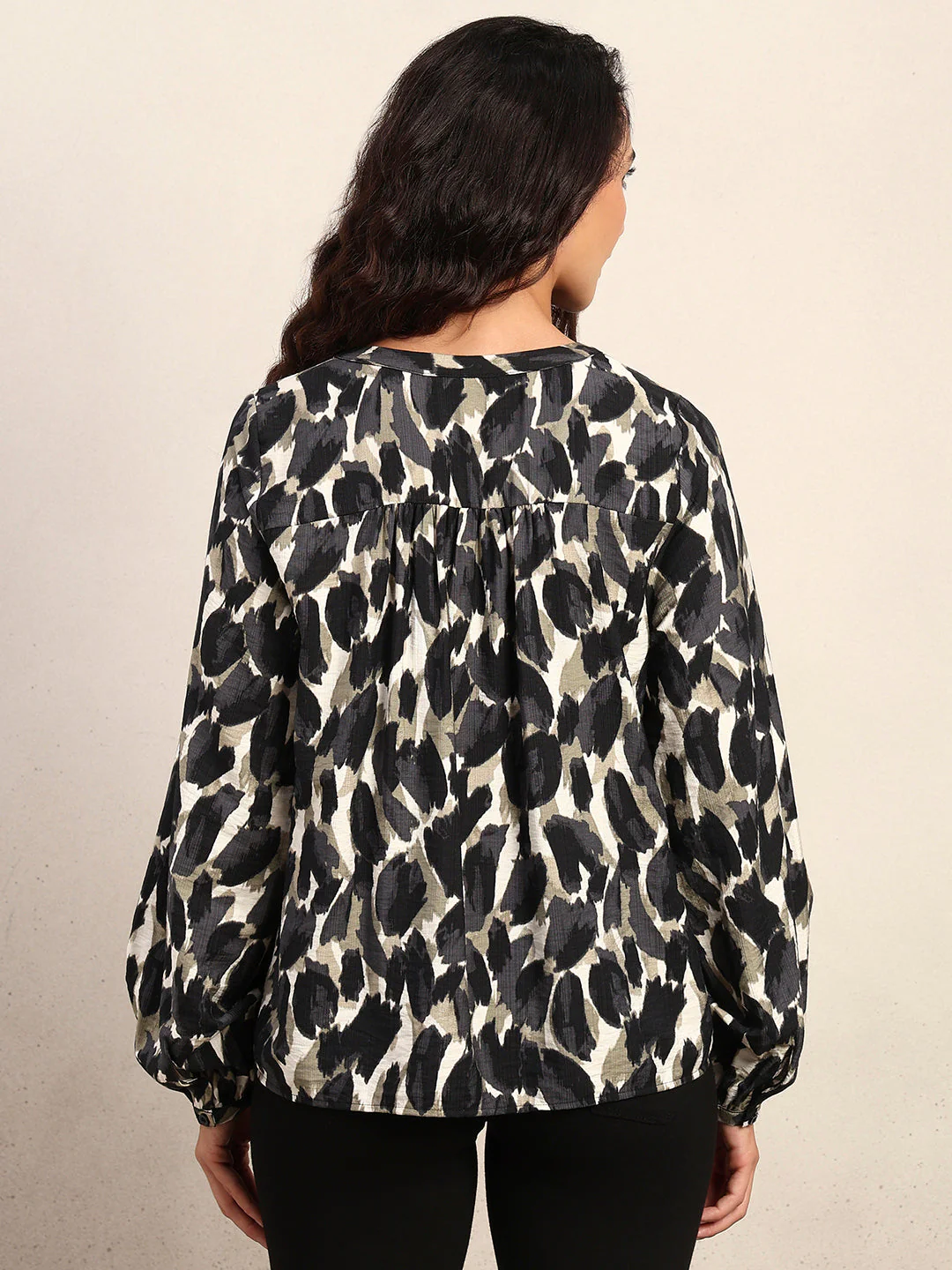 Abstract Animal Print Shirt - Image 4