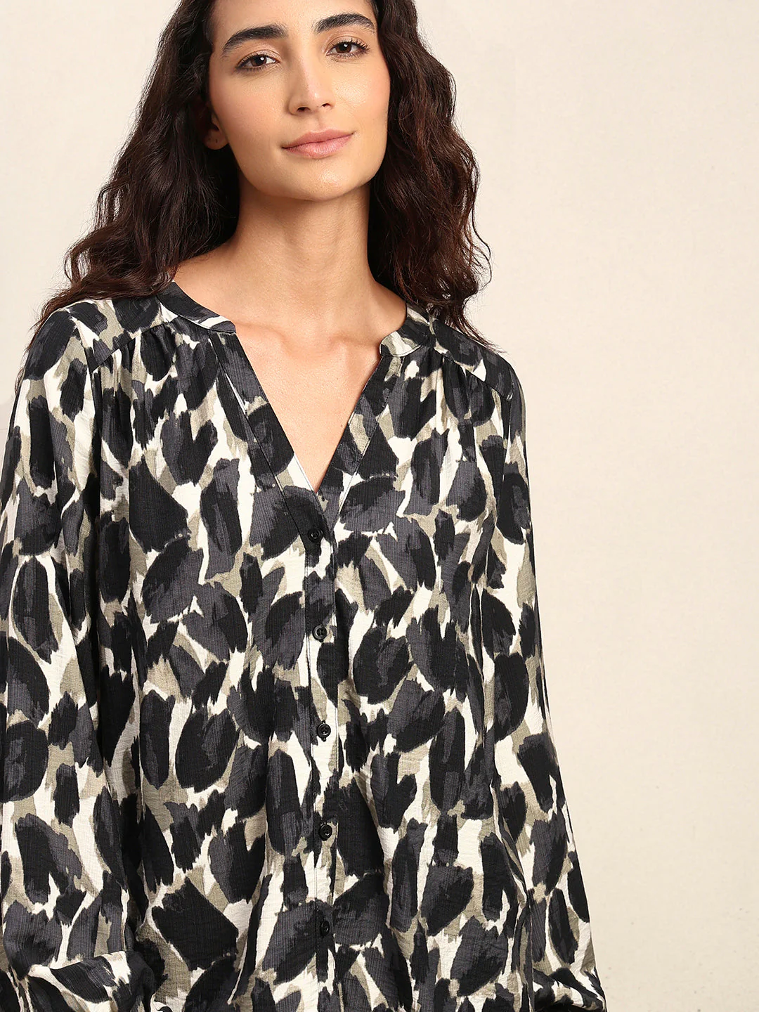 Abstract Animal Print Shirt - Image 6