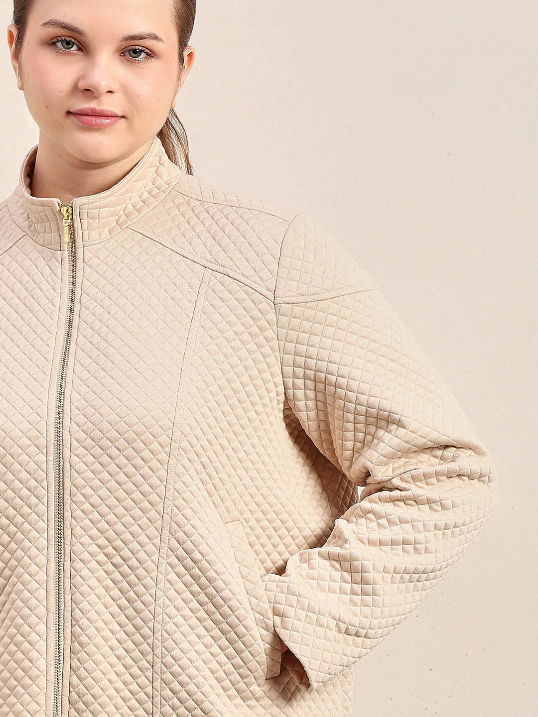 CURVE Beige Quilted Jacket - Image 6