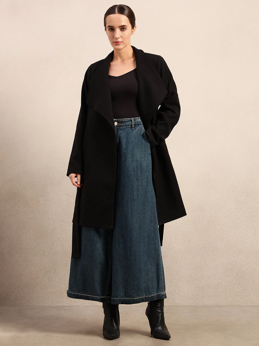 Black Felt Long Jacket - Image 5