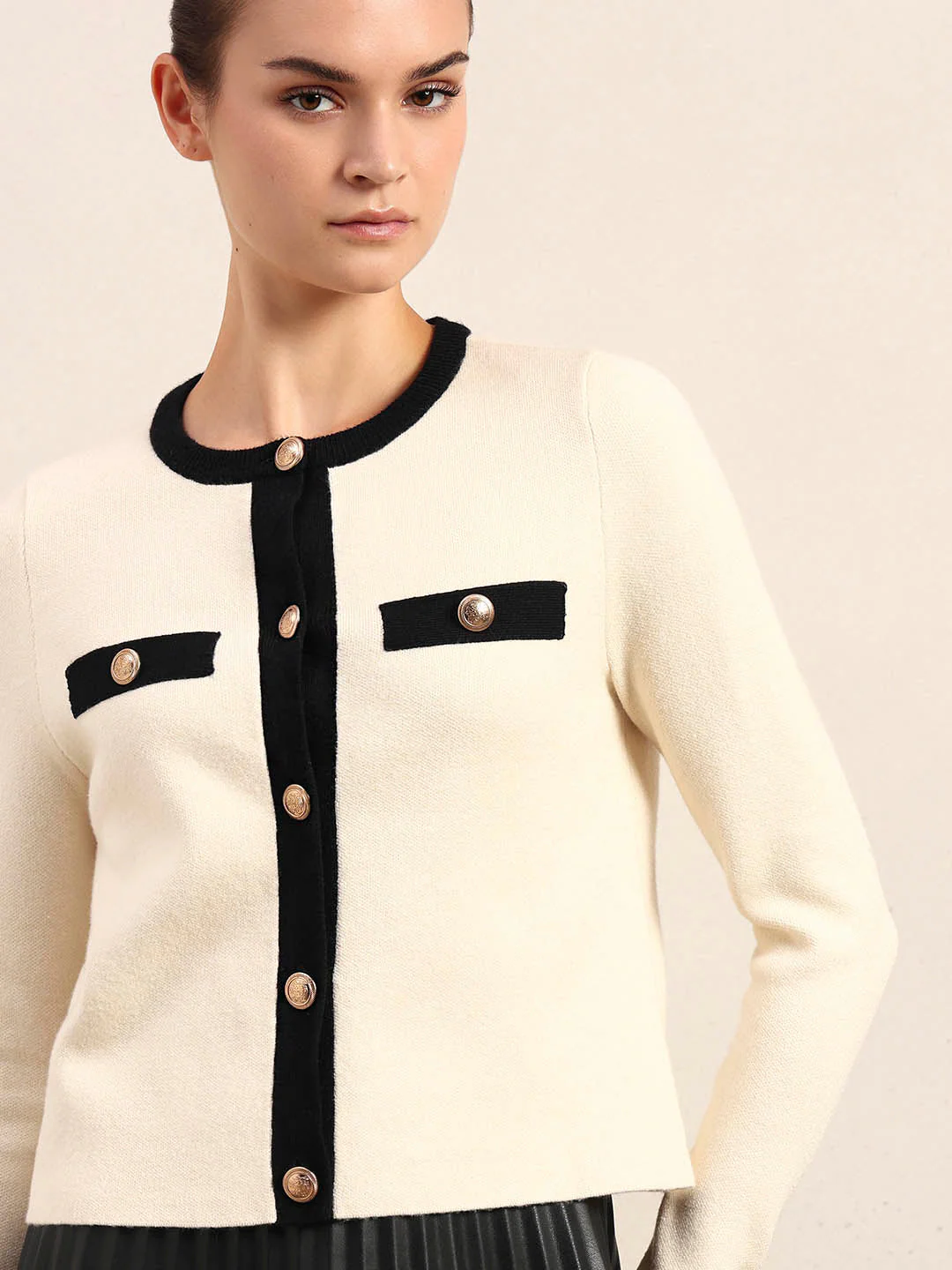 Off-White Knitted Cardigan - Image 6