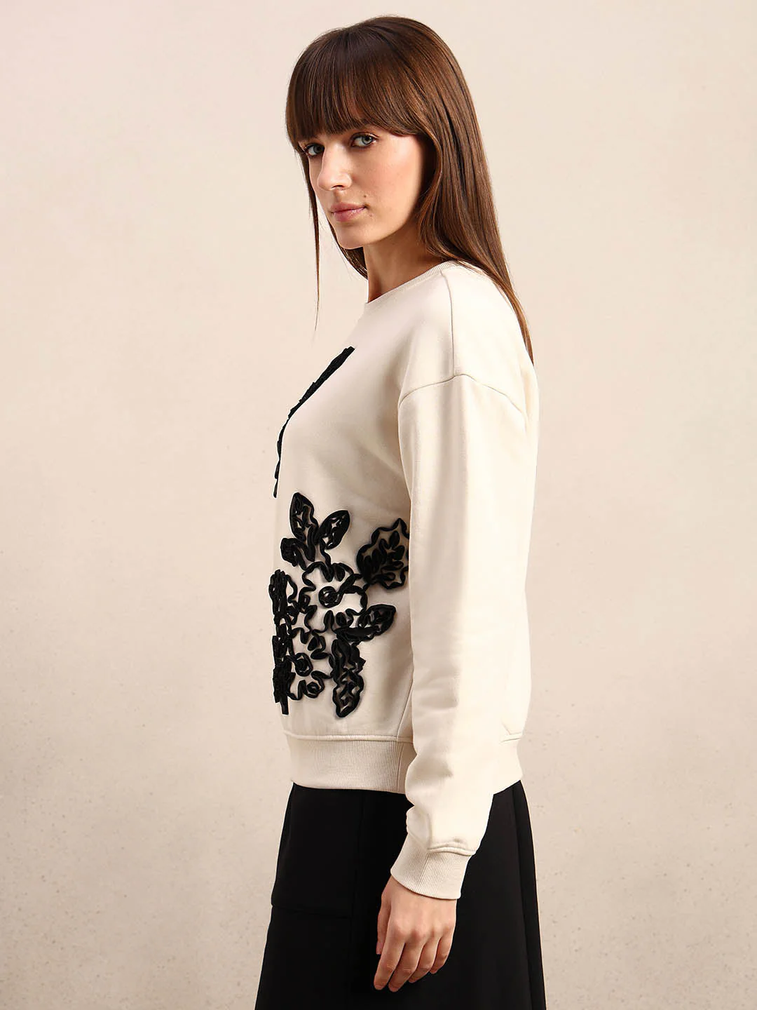 Floral Applique Sweatshirt - Image 3