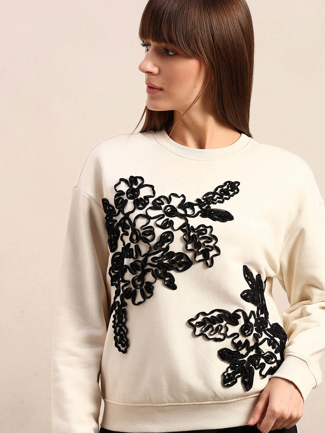 Floral Applique Sweatshirt - Image 6