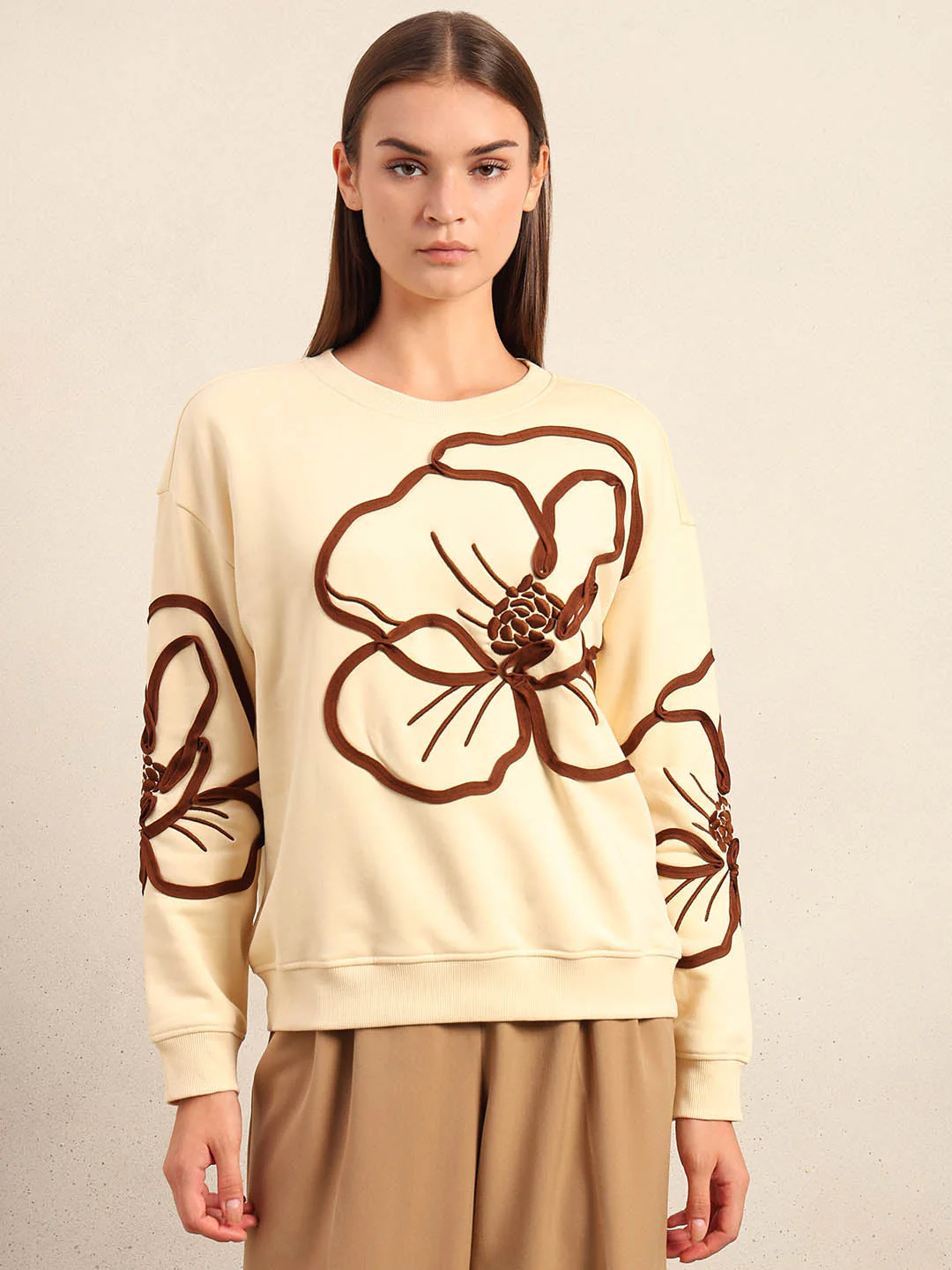 Floral Applique Sweatshirt - Image 2