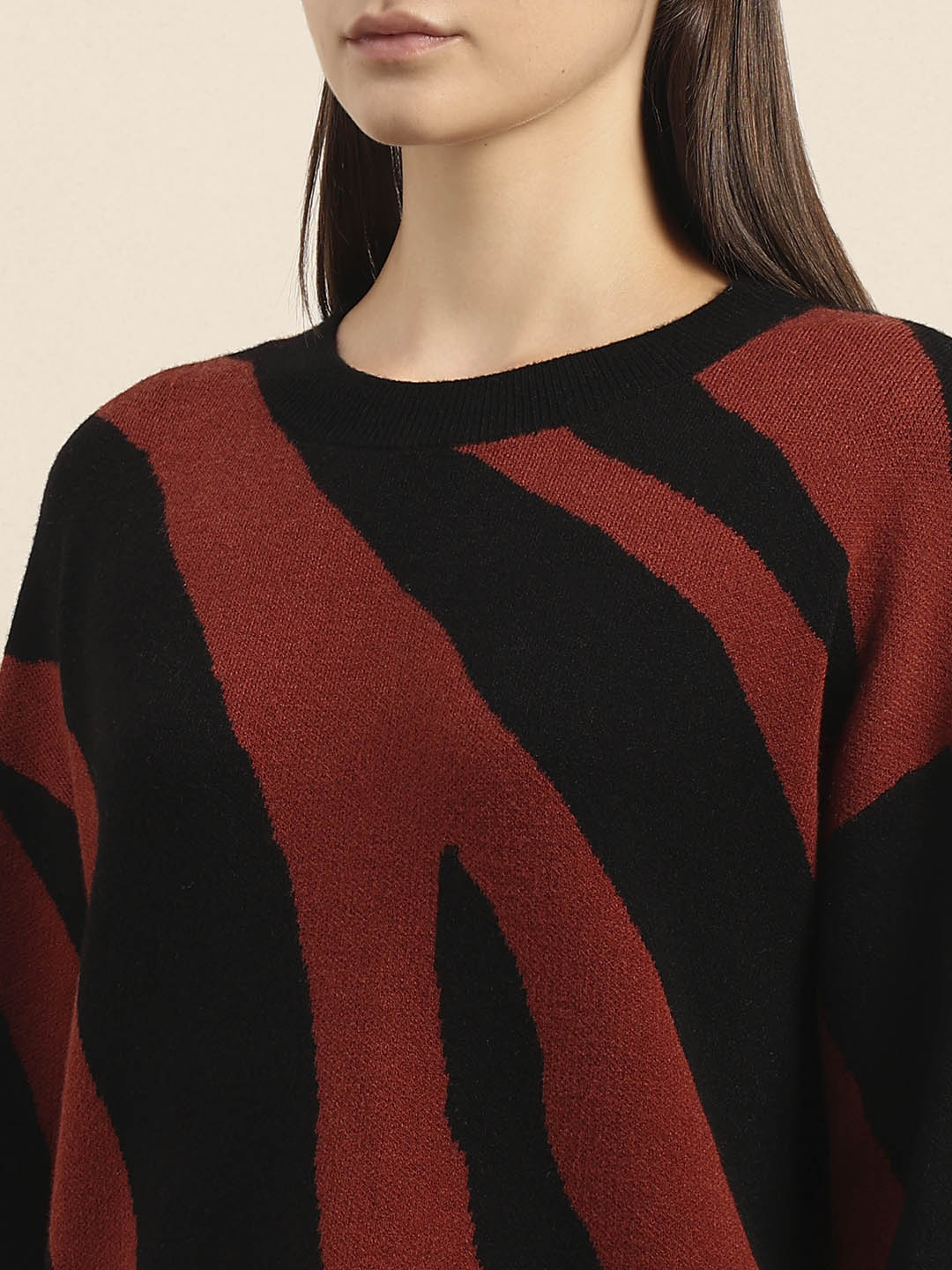 Red & Black Zebra Print Sweater - Image 8