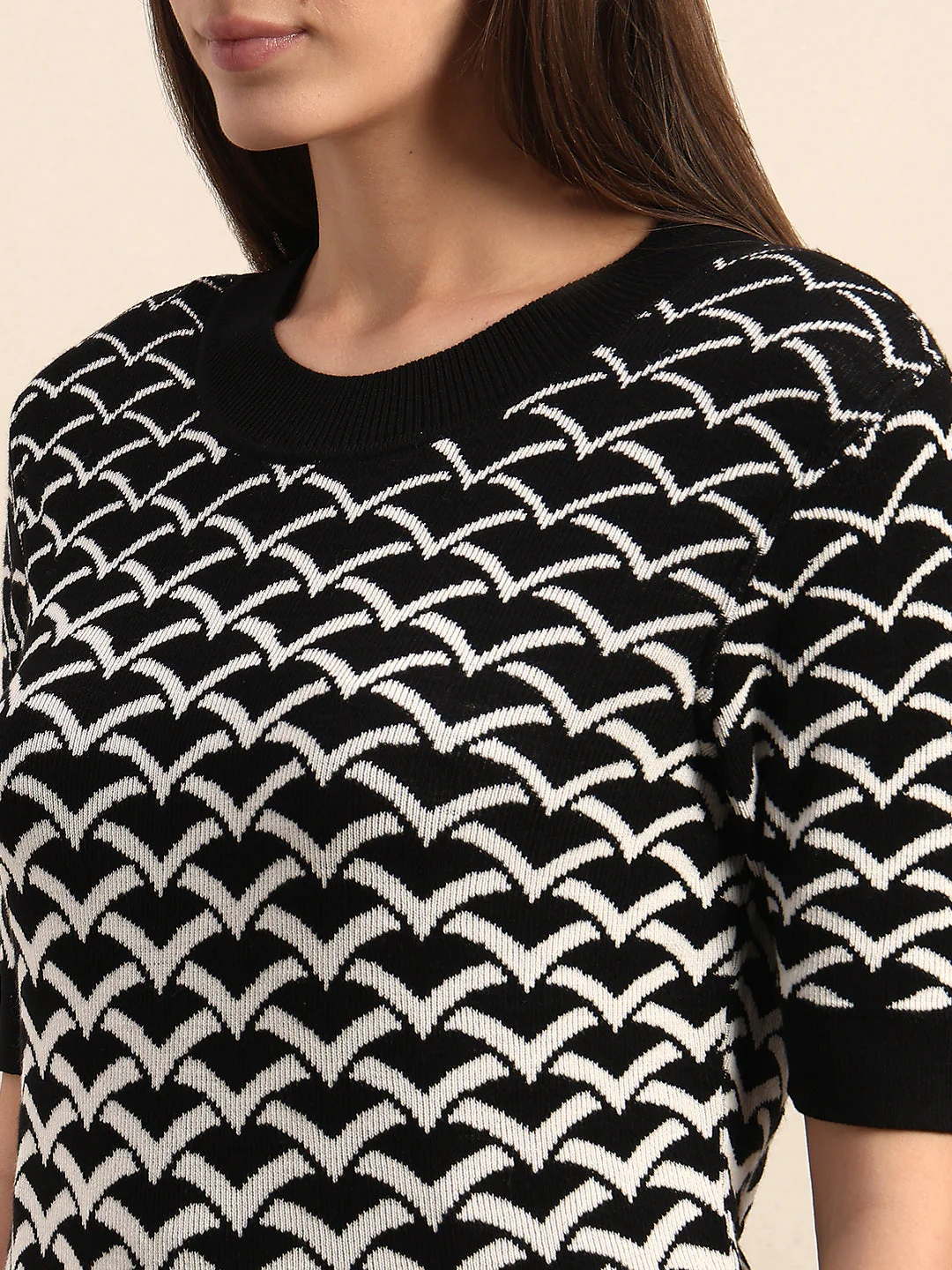 Black Reversible Printed Knit Top - Image 8
