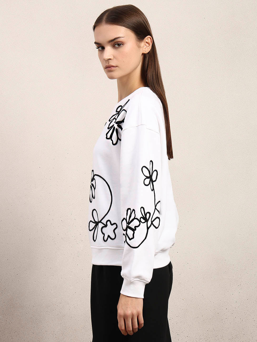 White Floral Print Sweatshirt - Image 3