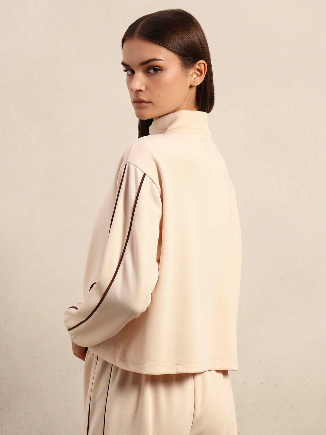 Quarter-Zip Mock Neck Sweatshirt - Image 4