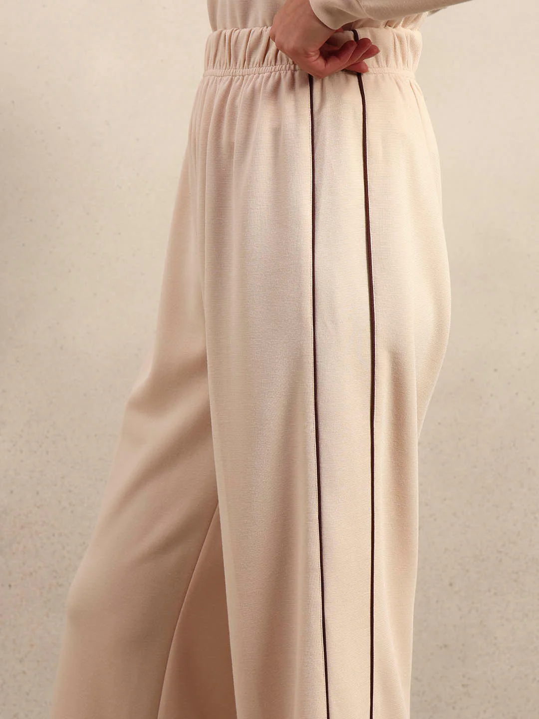Relaxed Fit Wide Leg Sweatpants - Image 6
