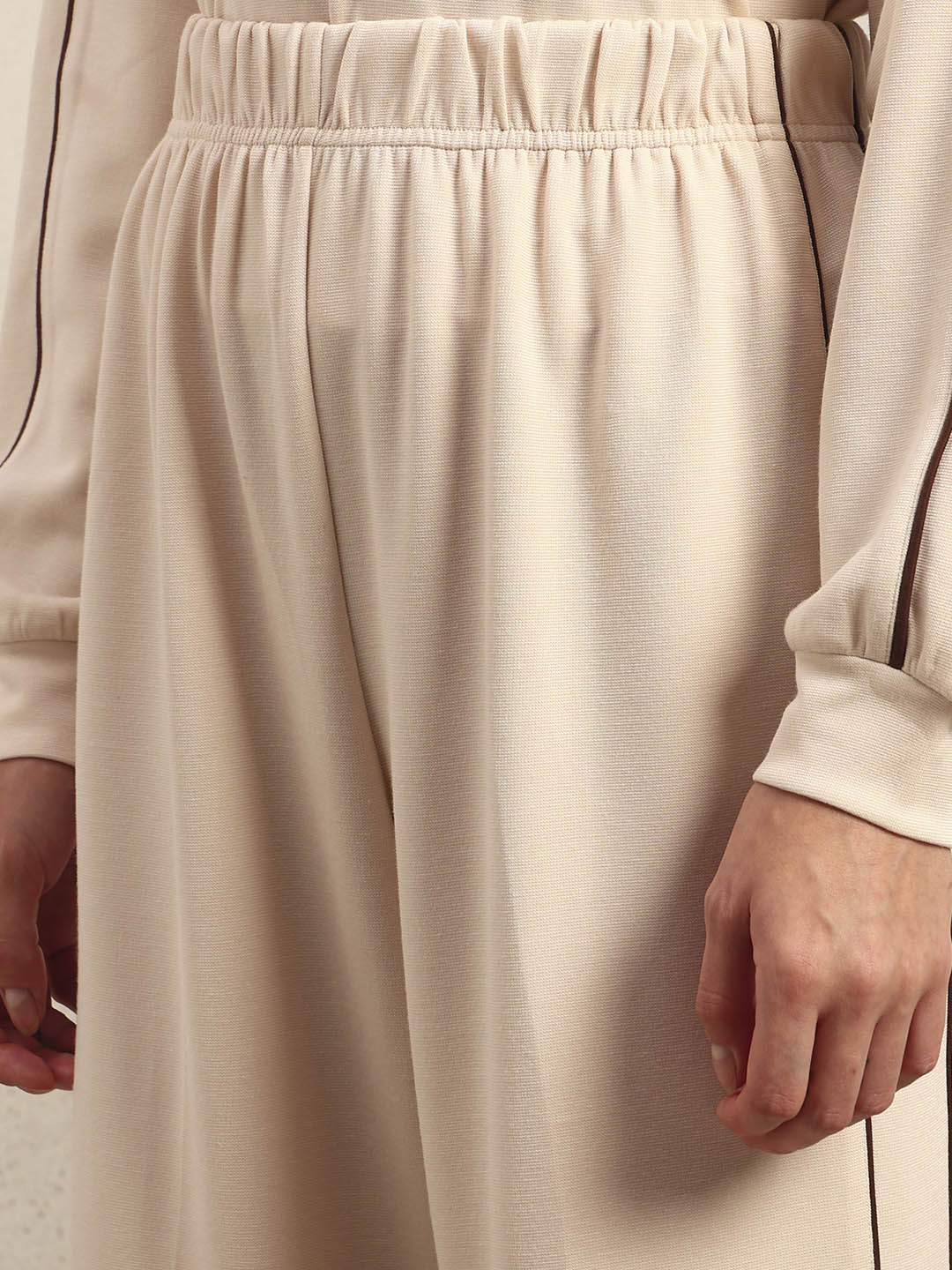 Relaxed Fit Wide Leg Sweatpants - Image 8