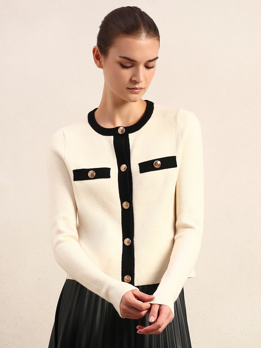 Contrast Trim Knit Cardigan - Image 2