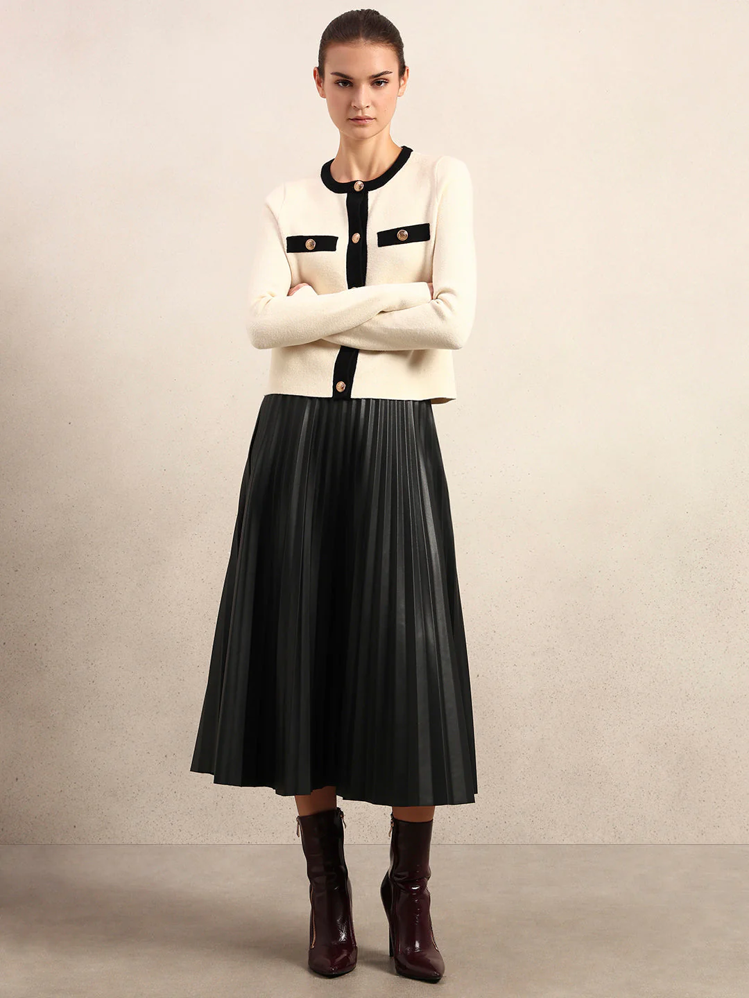 Contrast Trim Knit Cardigan - Image 5