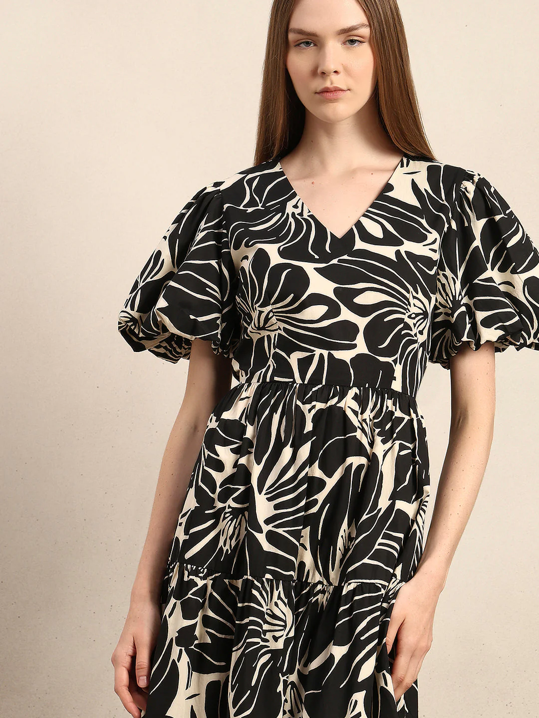 Floral V-Neck Midi Dress - Image 5