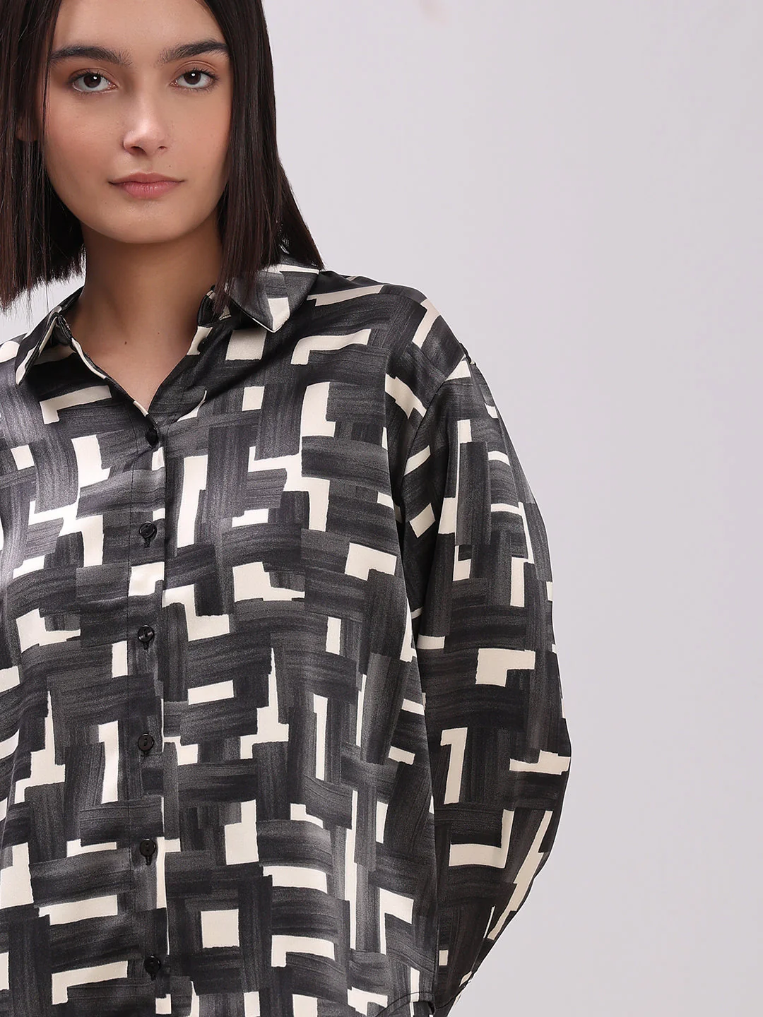 Geometric Print Button-Down Shirt - Image 6