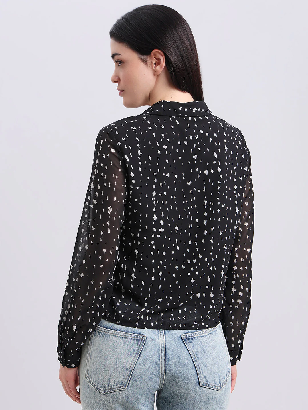 V-Neck Printed Top - Image 4