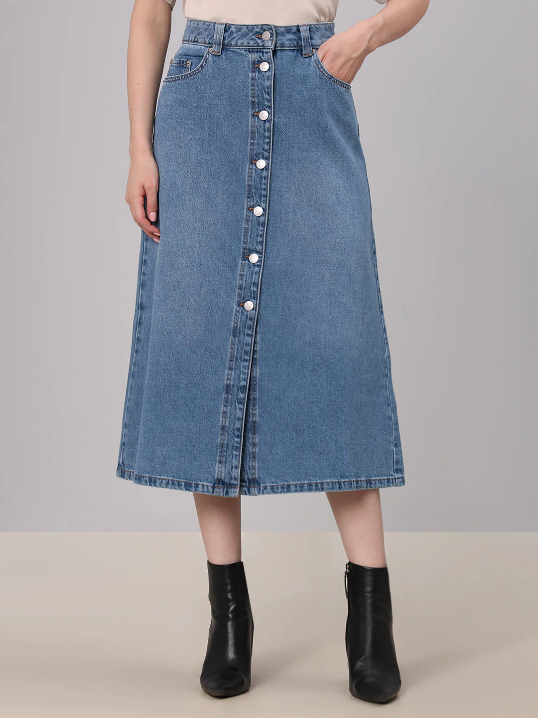 Blue Button-Front Denim Skirt - Image 2